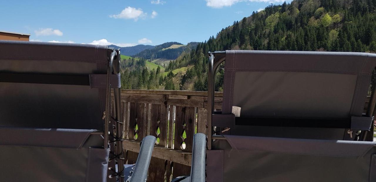 Gaestehaus Lina Apartment Тирзее Екстериор снимка